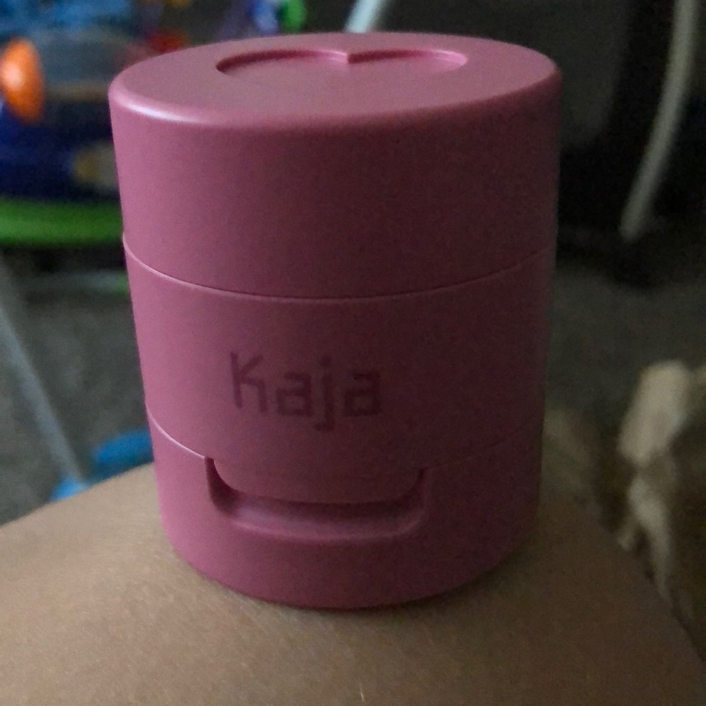 KAJA cheeky stamp blendable blush in Fiesty